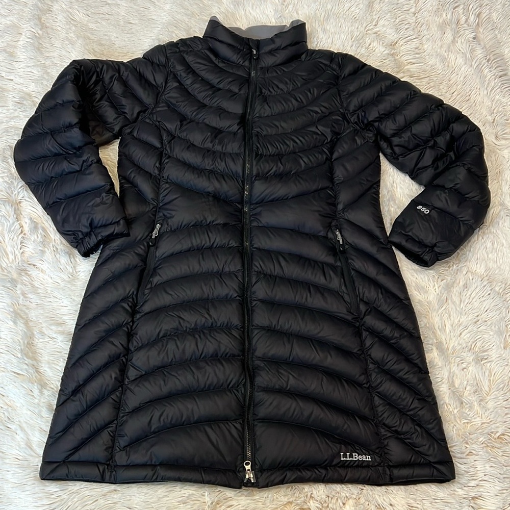 L. L. Bean black 850 goose down puffer jacket size medium